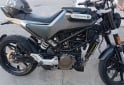 Motos - Husqvarna Svartpilen 2022 Nafta 5500Km - En Venta