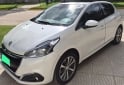 Autos - Peugeot 208 FELINE 2018 Nafta 60000Km - En Venta
