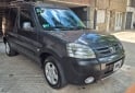 Utilitarios - Peugeot Partner 1ra mano permuto 2014 Nafta 140000Km - En Venta