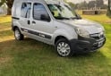 Utilitarios - Renault Kangoo confort 1.6 5as 2015 GNC 157000Km - En Venta