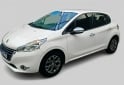 Autos - Peugeot 208 ALLURE TOUCHSCREEN 2015 Nafta 130000Km - En Venta