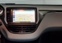 Autos - Peugeot 208 ALLURE TOUCHSCREEN 2015 Nafta 130000Km - En Venta