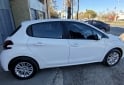 Autos - Peugeot 208 2017 Nafta 96000Km - En Venta