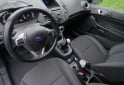 Autos - Ford Fiesta 2015 Nafta 126000Km - En Venta