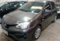 Autos - Toyota Etios 2022 Nafta 124000Km - En Venta