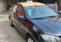 Autos - Renault TAXI Y CHAPA -logan 2018 GNC 240000Km - En Venta