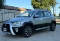 Autos - Toyota Etios Cross 1.5 2014 Nafta 92000Km - En Venta