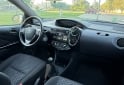 Autos - Toyota Etios Cross 1.5 2014 Nafta 92000Km - En Venta