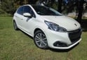 Autos - Peugeot 208 2019 Nafta 126000Km - En Venta