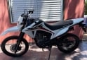 Motos - Honda Honda tornado 300 2024 Nafta 4500Km - En Venta