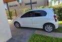 Autos - Toyota Etios 2018 Nafta 80000Km - En Venta
