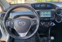 Autos - Toyota Etios 2018 Nafta 80000Km - En Venta