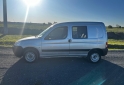 Utilitarios - Peugeot Partner 2017 Nafta 210000Km - En Venta