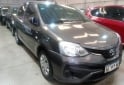 Autos - Toyota Etios 2022 Nafta 124000Km - En Venta