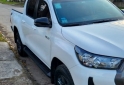 Camionetas - Toyota Hilux 2024 Diesel 60000Km - En Venta