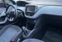 Autos - Peugeot 208 2015 Nafta 140000Km - En Venta
