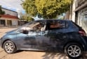 Autos - Peugeot 208 allure touchscreen1.5 2015 Nafta 100000Km - En Venta