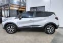 Autos - Renault Captur intens 2018 Nafta 147000Km - En Venta