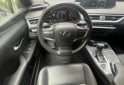 Autos - Lexus UX 250H 2019 Electrico / Hibrido 55000Km - En Venta