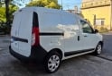 Utilitarios - Renault Kangoo 2021 Nafta 82000Km - En Venta