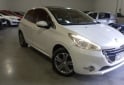 Autos - Peugeot 208 2016 Nafta 93000Km - En Venta