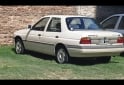 Autos - Ford Ghia 2.0i 1996 Nafta 99000Km - En Venta
