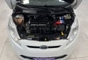 Autos - Ford FIESTA KD TITANIUM 2012 Nafta 77000Km - En Venta