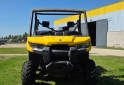 Cuatris y UTVs - Can Am Defender Base HD8 2018  15600Km - En Venta