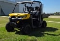 Cuatris y UTVs - Can Am Defender Base HD8 2018  15600Km - En Venta