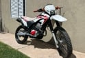 Motos - Honda TORNADO 2020 Nafta 8000Km - En Venta