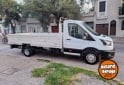 Camiones y Grúas - Camion ford transit chasis con carrocería 2021 impecable full - En Venta