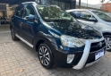 Autos - Toyota Etios Cross 2015 Nafta 109000Km - En Venta