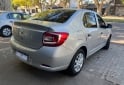 Autos - Renault Logan Life 2024 GNC 119000Km - En Venta