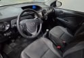 Autos - Toyota Etios 2021 Nafta 121000Km - En Venta