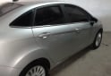 Autos - Ford Fiesta Titanium 2017 Nafta 77000Km - En Venta
