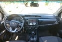 Camionetas - Toyota Hilux DX 2.4 4X4 2019 Diesel 200000Km - En Venta