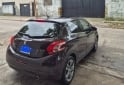 Autos - Peugeot 208 felline 2014 Nafta 80000Km - En Venta