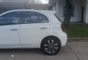 Autos - Nissan March 2017 Nafta 86000Km - En Venta