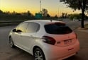 Autos - Peugeot 208 2019 Nafta 106000Km - En Venta