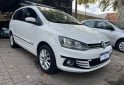 Autos - Volkswagen Suran Highline 2015 Nafta 115000Km - En Venta