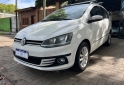 Autos - Volkswagen Suran Highline 2015 Nafta 115000Km - En Venta