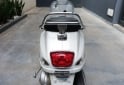 Motos - Vespa VXL 150 2023 Nafta 2600Km - En Venta