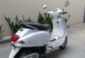 Motos - Vespa VXL 150 2023 Nafta 2600Km - En Venta