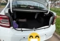 Autos - Renault Logan Privilege Plus 2013 Nafta 200000Km - En Venta