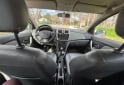 Autos - Renault Logan Privilege Plus 2013 Nafta 200000Km - En Venta