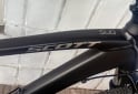 Deportes - SPORT MOTO: BICICLETA MOUNTAIN BIKE NUEVA MARCA: SCOTT MODELO: SUB CROSS 40 RODADO: 29. TALLE: S. CUADRO ALUMINIO EQUIPO SHIMANO ALTUS SUSPENSION DELANTERA CON BLOQUEO - En Venta