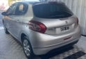 Autos - Peugeot 208 active 1.5 2015 Nafta 68300Km - En Venta