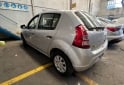 Autos - Renault Sandero pack plus 2011 GNC 220000Km - En Venta