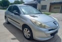 Autos - Peugeot 207 2011 Nafta 220000Km - En Venta