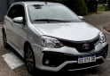 Autos - Toyota ETIOS XLS 2019 Nafta 25000Km - En Venta